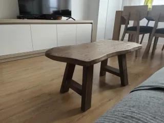 Mesa de centro de madera rústica