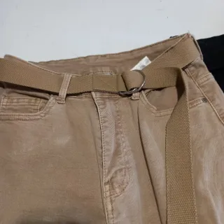 Pantalones Cargo Beige y Negro