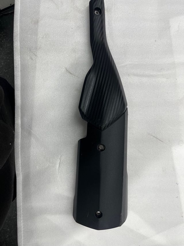 Protector escape Yamaha MT 125 2020-2021