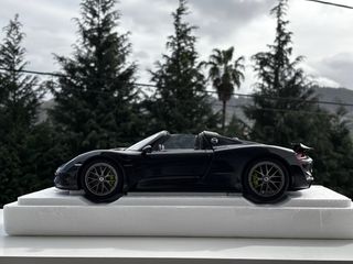 Porsche 918 Spyder 1:12 Autoart