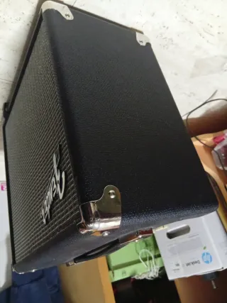 Fender Rumble 15 - Amplificador de Bajo