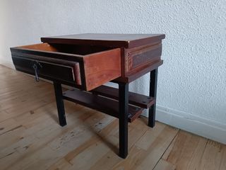 Mesita de noche para restaurar