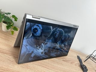 Lenovo IdeaPad Flex 5 – Convertible Premium