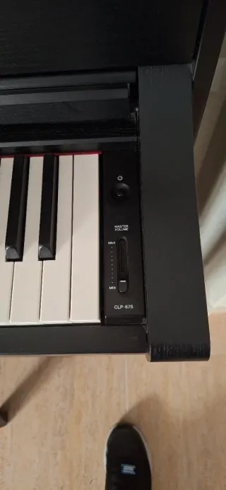 Piano Yamaha Clavinova CLP 675
