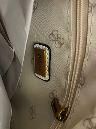 Bolso Guess Blanco Cocodrilo Dorado