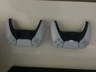 PlayStation 5 + 3 Juegos + Accesorios