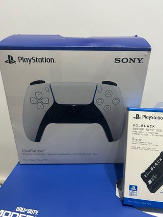 PlayStation 5 + 3 Juegos + Accesorios