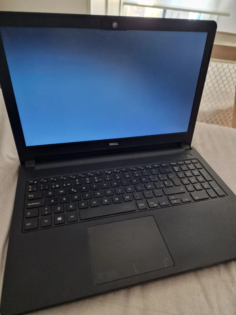 REBAJADO - Portátil Dell 3559 i5-6200U BUEN ESTADO afbeelding 3