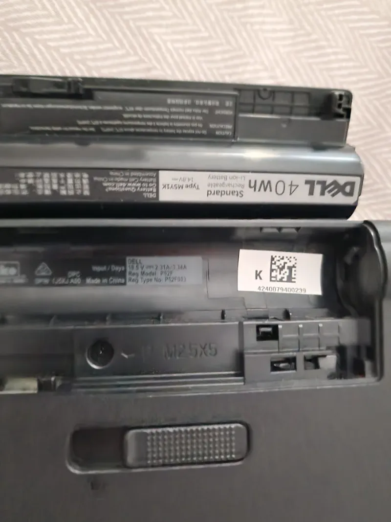 REBAJADO - Portátil Dell 3559 i5-6200U BUEN ESTADO afbeelding 4