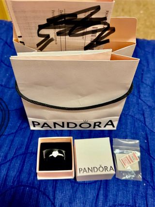 Anillo Pandora Corazón Brillante Plata