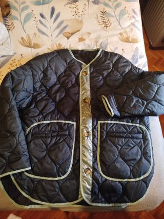 Chaqueta bomber acolchada tendencia