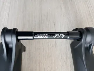 Horquilla Marzocchi Bomber Z1 29 150mm