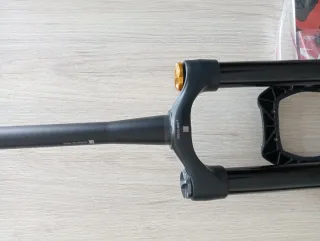 Horquilla Marzocchi Bomber Z1 29 150mm