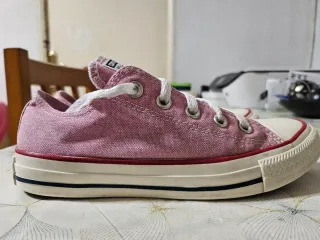 Zapatillas Converse rosas bajas