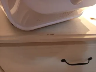 Cómoda blanca de madera Ikea