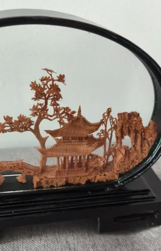 Paisaje Chino Corcho Tallado Vitrina