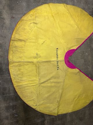 Capote profesional de torero