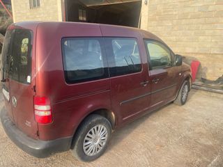 Volkswagen Caddy 2013