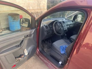 Volkswagen Caddy 2013