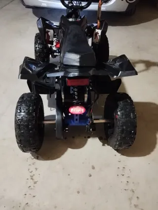 Quad eléctrico infantil negro