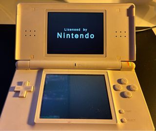 Nintendo DS Lite Blanca -Seminueva- con juego