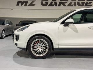 Porsche Cayenne Diesel Platinum Edition
