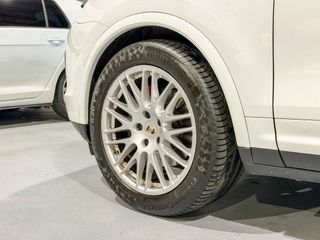 Porsche Cayenne Diesel Platinum Edition