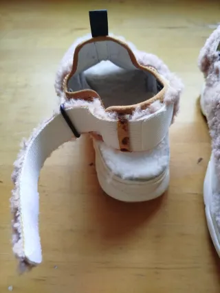 Sandalias Flower Mountain pelo talla 40