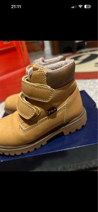 Stivaletti bimbo Fila n. 24