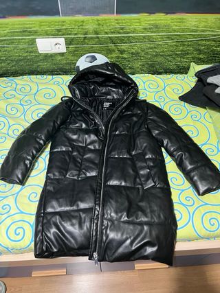 Abrigo Lefties Negro Talla S