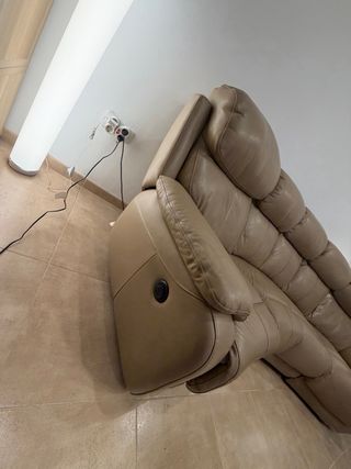 Sofá 4 plazas + sillón eléctrico reclinable