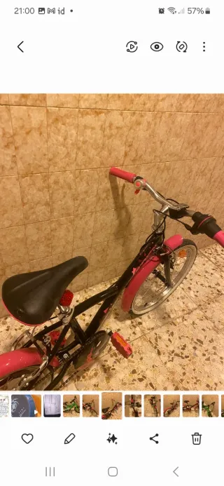 Bicicleta infantil rosa y negra de chicas