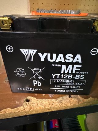 Batería Yuasa YT12B-BS 12V 10Ah