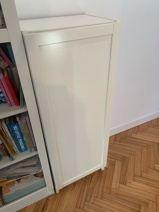 Estantería, Billy blanca, Ikea, con puerta