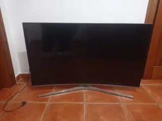 Televisión Samsung Curva Negra