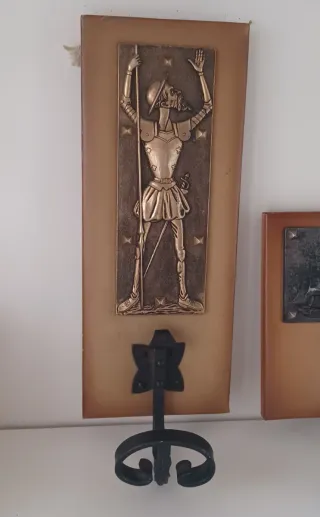 Colgadores antiguos metal y madera