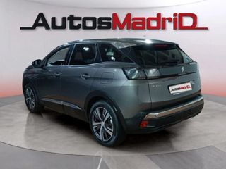 Peugeot 3008 Hybrid 225 e-EAT8 Allure
