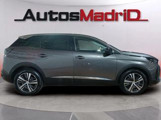 Peugeot 3008 Hybrid 225 e-EAT8 Allure