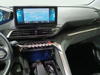 Peugeot 3008 Hybrid 225 e-EAT8 Allure