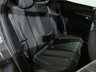 Peugeot 3008 Hybrid 225 e-EAT8 Allure