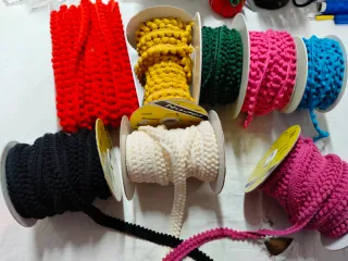 Mercería: Cintas y encajes