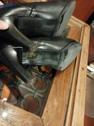 Botas de tacón altas negras