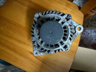 Alternador Nissan Infiniti QX70 2015
