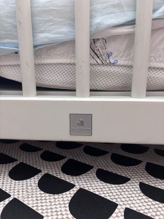 Cuna-Cama Bebé 70x140 Blanca 2en1. Marca Alondra.