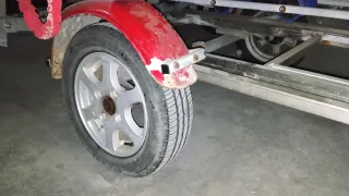 Eje y Ruedas para Remolque Náutico