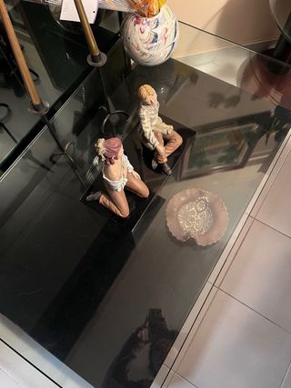 Mesa de cristal doble. Color negro perfecto estado