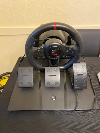 Volante Speedlink con pedales