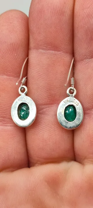 Pendientes de Plata y Esmeralda.