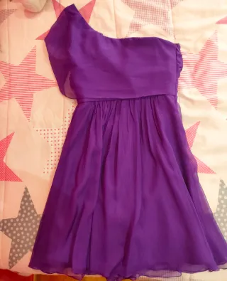 Vestido fiesta morado asimétrico