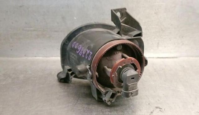 5520725 faro antiniebla 8121005060 toyota avensis